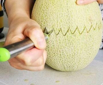 哈密瓜顺产完可以吃吗,产后哈密瓜适宜食用指南