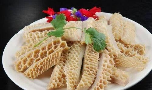 吃瓜直播吃贡菜牛肚,吃瓜群众围观贡菜牛肚美食秀