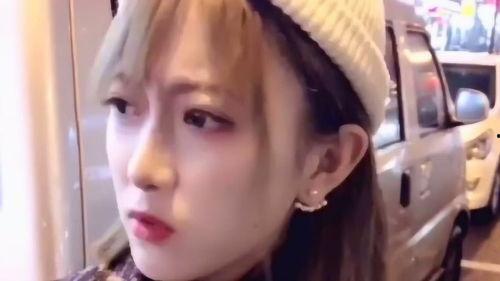 小鹿式女友吃瓜视频